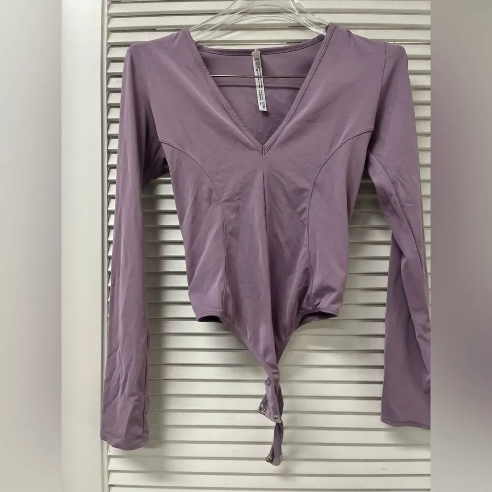 FREE PEOPLE✨Lavender Long Sleeve Women's Top✨small
